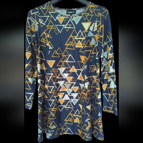 3/$20- Anna B. - Shirt Dress - S - Picture 8 of 8